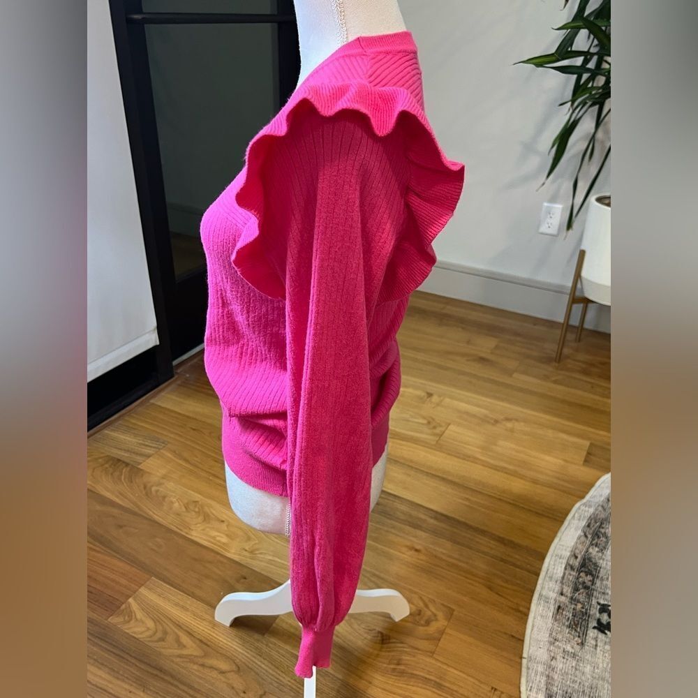 & Merci womens hot Pink Ruffled sweater size L - Picture 4 of 8